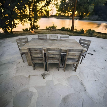 8 Seater with 8x chairs